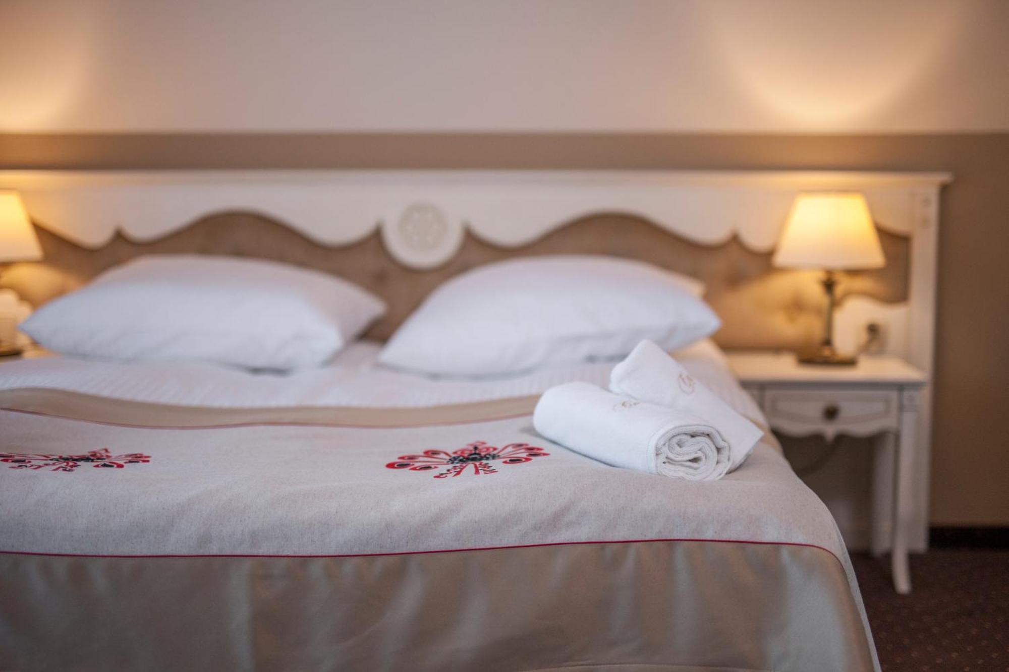 Carlina Hotel & Spa Бялка-Татшаньска Экстерьер фото