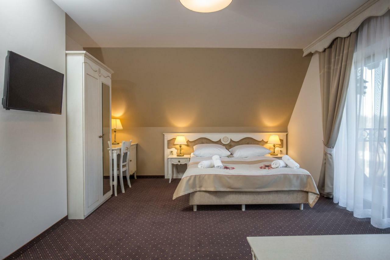 Carlina Hotel & Spa Бялка-Татшаньска Экстерьер фото